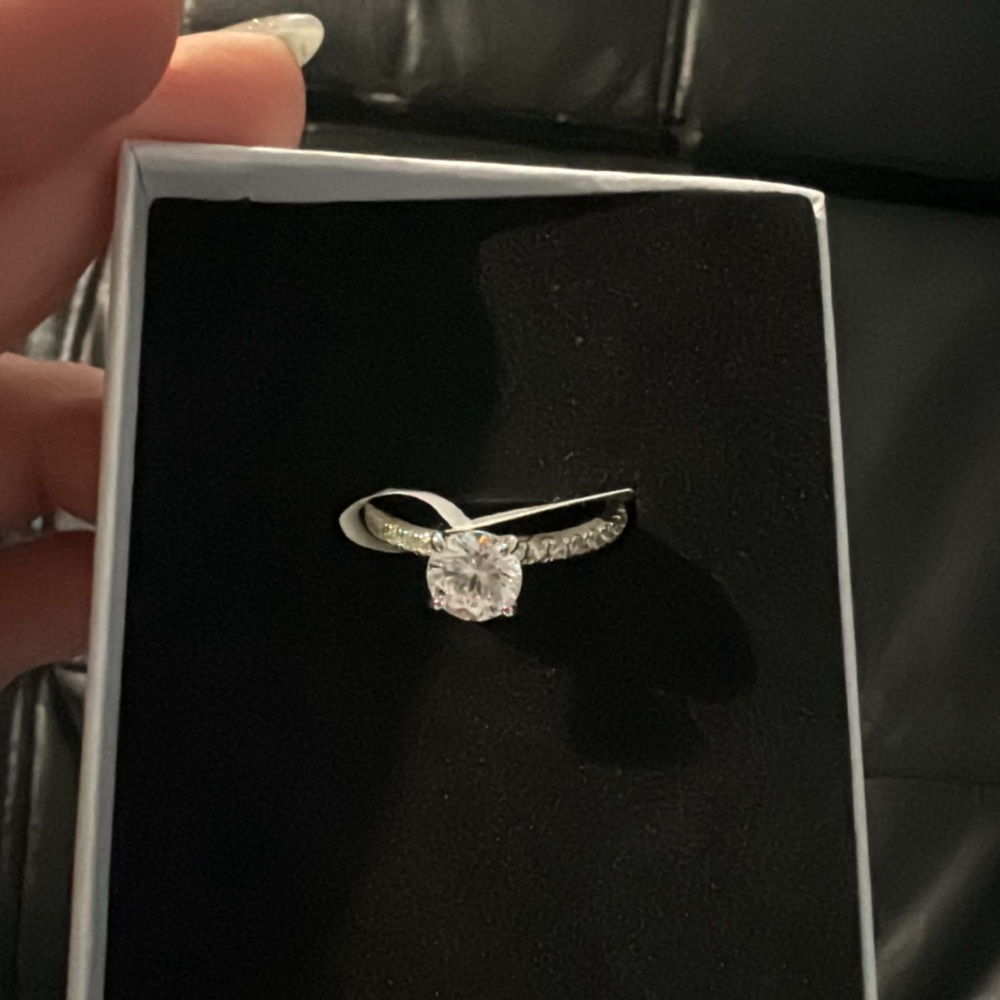 Silver Women's Ring